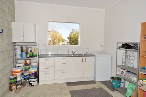 Photo of property in 121b George Street, Tuakau, 2121