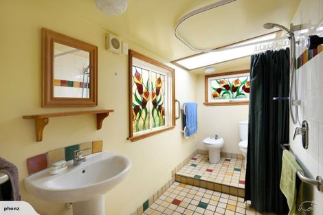 Photo of property in 143 Tasman Street, Nelson, 7010