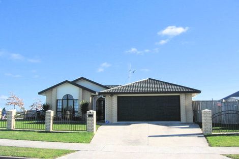 Photo of property in 25 Cate Road, Rototuna North, Hamilton, 3210