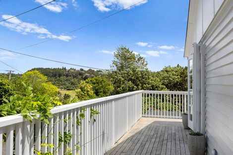 Photo of property in 121 Taikata Road, Te Atatu Peninsula, Auckland, 0610