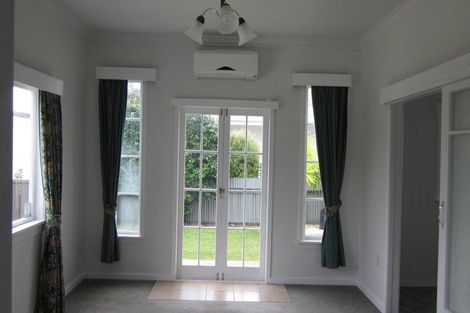 Photo of property in 1a Logan Avenue, Napier South, Napier, 4110