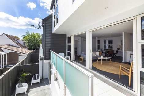 Photo of property in 18b Churchill Street, Christchurch Central, Christchurch, 8013