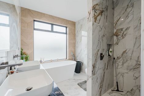 Photo of property in 275 Racecourse Road, Cambridge, 3493