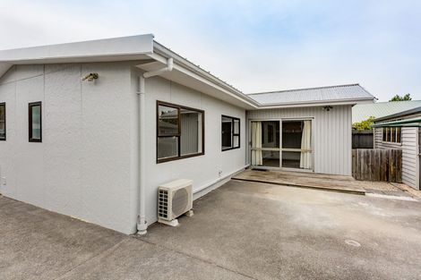Photo of property in 28 Meadow Street, Papanui, Christchurch, 8052