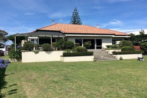 Photo of property in 303 Oceanbeach Road, Mount Maunganui, 3116