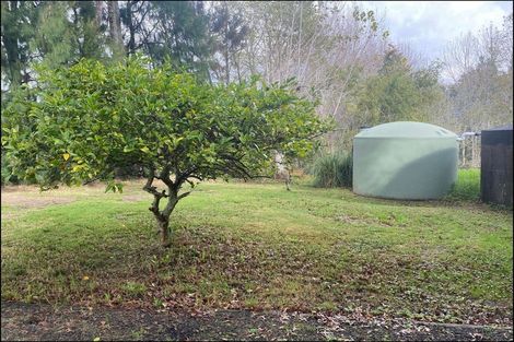 Photo of property in 16 Hull Road, Waitoki, Kaukapakapa, 0871