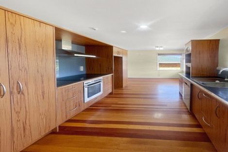 Photo of property in 29 Judkins Crescent, Cockle Bay, Auckland, 2014