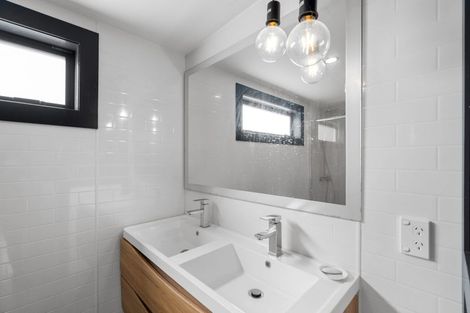 Photo of property in 319 High Street South, Carterton, 5713