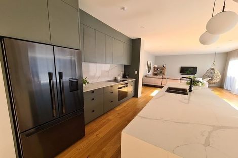 Photo of property in 39a Verbena Road, Birkdale, Auckland, 0626