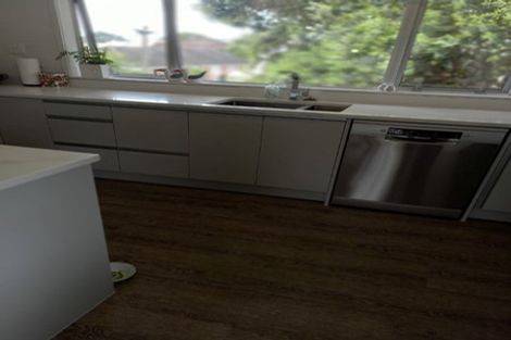 Photo of property in 1/14 Frieston Road, Milford, Auckland, 0620