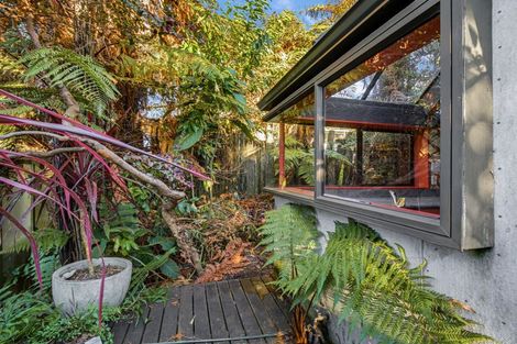 Photo of property in 17 Aquarius Drive, Kawaha Point, Rotorua, 3010