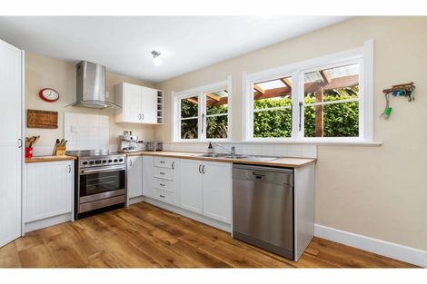 Photo of property in 192 Union Street, New Brighton, Christchurch, 8061