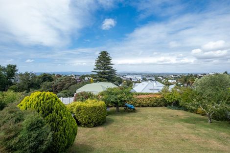 Photo of property in 28 France Road, Bluff Hill, Napier, 4110
