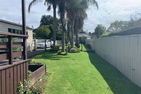 Photo of property in 2/69 Howe Street, Howick, Auckland, 2014