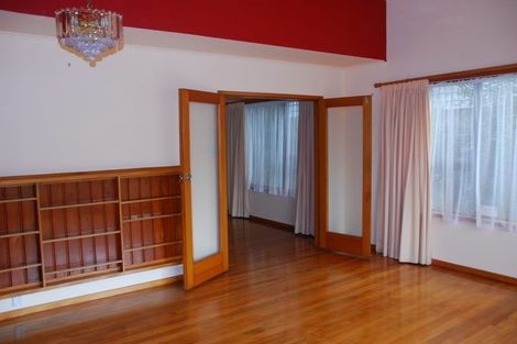 Photo of property in 5 Braemar Terrace, Johnsonville, Wellington, 6037