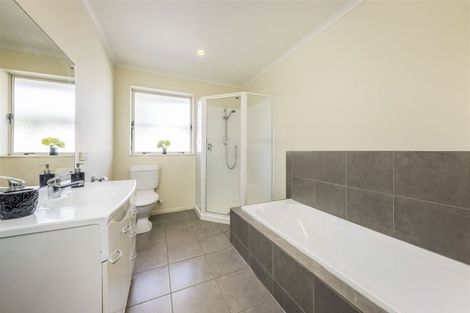 Photo of property in 79b Victoria Road, Papatoetoe, Auckland, 2025