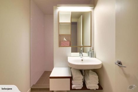 Photo of property in Piermont Apartments, 4e/82 Cable Street, Te Aro, Wellington, 6011