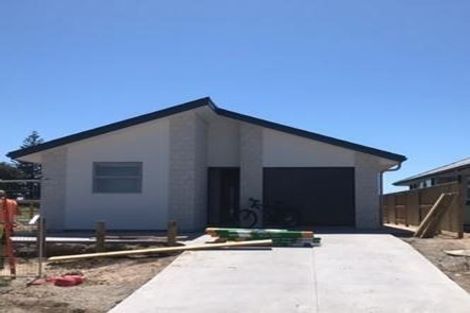 Photo of property in 1 Te Wharo Drive, Papamoa, 3118