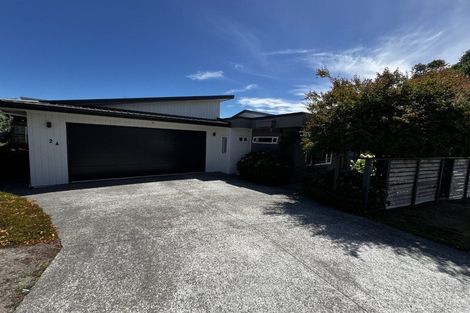 Photo of property in 2a Busby Hill, Havelock North, 4130
