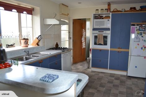 Photo of property in 11 Emlyn Place, Avondale, Christchurch, 8061