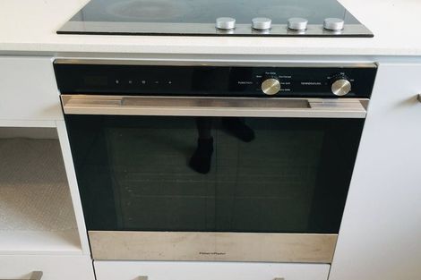 Photo of property in 31 Forbes Mccammon Drive, Swanson, Auckland, 0614