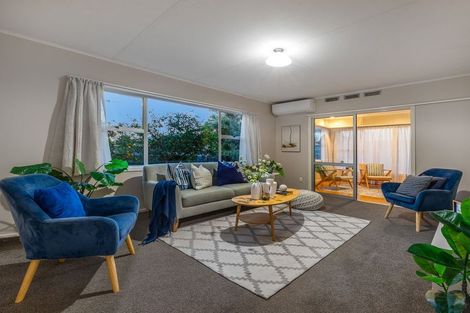 Photo of property in 52a Winchester Street, Levin, 5510