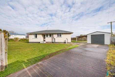 Photo of property in 33 Holland Crescent, Bulls, 4818