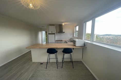 Photo of property in 12 Mataroa Avenue, Northland, Wellington, 6012