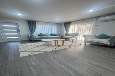 Photo of property in 49 Chapel Road, Flat Bush, Auckland, 2019