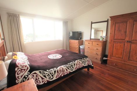 Photo of property in 25a-d Tireti Road, Titahi Bay, Porirua, 5022