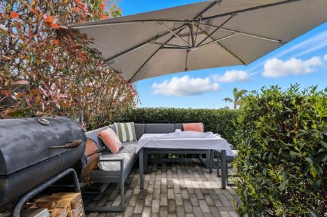 Photo of property in 11 Haden Place, Omokoroa, 3114