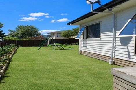 Photo of property in 613 Massey Road, Mangere, Auckland, 2022