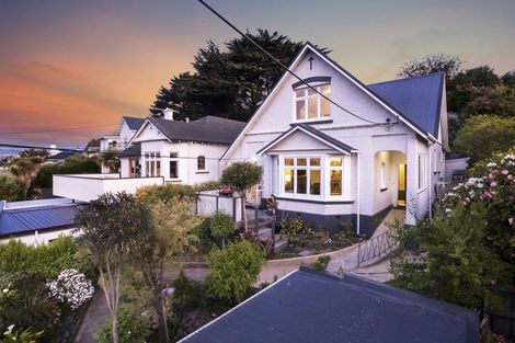 Photo of property in 155 Victoria Road, Saint Clair, Dunedin, 9012