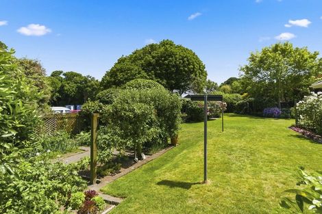 Photo of property in 9 Maple Lane, Waikanae, 5036