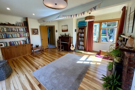 Photo of property in 73 Glen Road, Raumati South, Paraparaumu, 5032