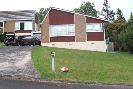 Photo of property in 1/10 Lancelot Place, Glenfield, Auckland, 0629