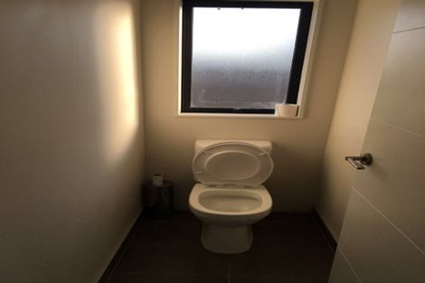 Photo of property in 11 Denham Court, Flagstaff, Hamilton, 3210