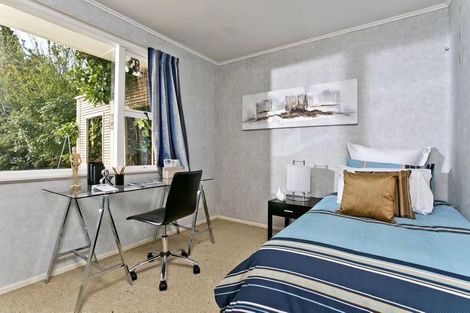 Photo of property in 6 Da Vinci Place, West Harbour, Auckland, 0618