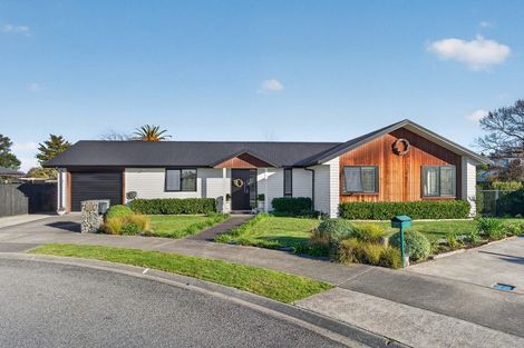 Photo of property in 23 Tarata Grove, Lansdowne, Masterton, 5810