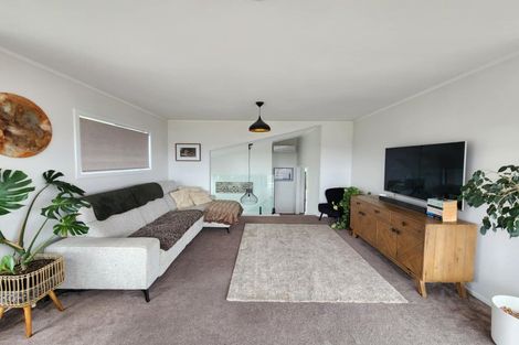Photo of property in 2a Shuttleworth Place, Manly, Whangaparaoa, 0930