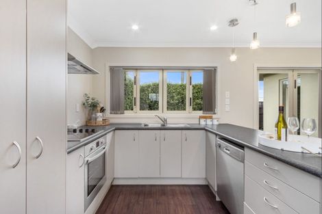 Photo of property in 42a Taradale Road, Marewa, Napier, 4110