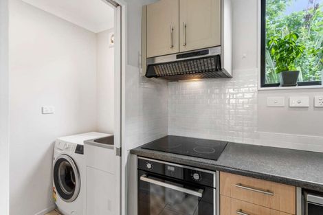 Photo of property in 8/8 Monte Cassino Place, Birkdale, Auckland, 0626