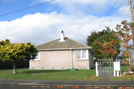 Photo of property in 903 Cambridge Street, Mayfair, Hastings, 4122