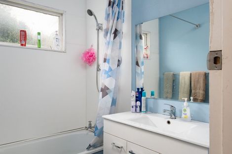 Photo of property in 63 Lyell Road, Outer Kaiti, Gisborne, 4010