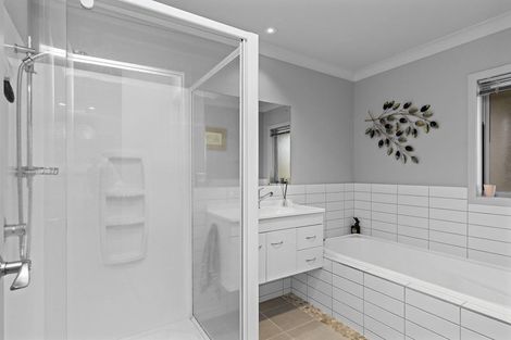 Photo of property in 25 Madison Street, Cambridge, 3434