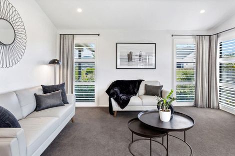 Photo of property in 20 Topping Place, Whitianga, 3510