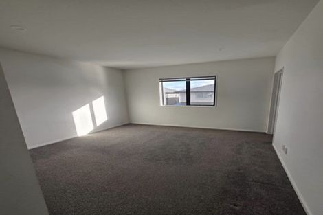 Photo of property in 10a Waka Ama Road, Karaka, Papakura, 2113