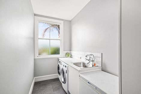 Photo of property in 55 Springs Road, Parakai, 0830