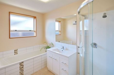 Photo of property in 18 Mathias Place, Kaiapoi, 7630