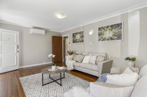 Photo of property in 4/27 Cardwell Street, Onehunga, Auckland, 1061